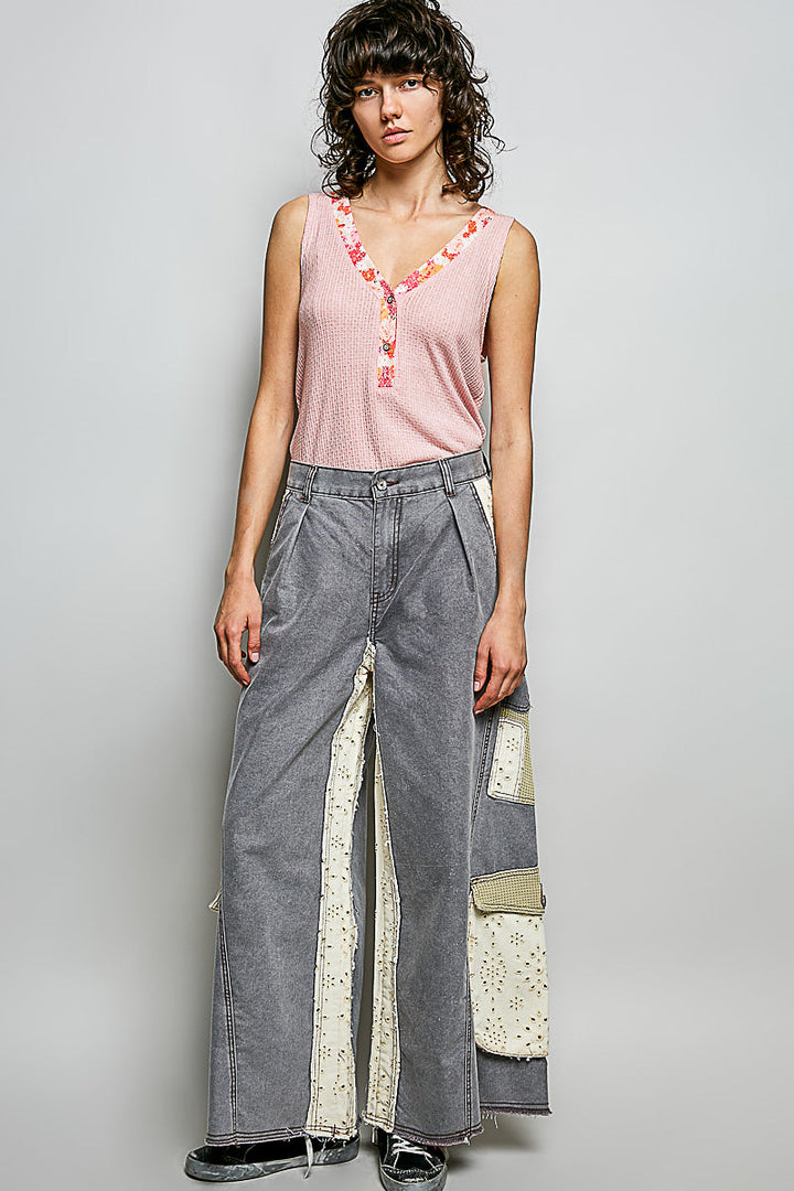 POL Ribbed V-Neck Tank with Contrast Floral Neckband