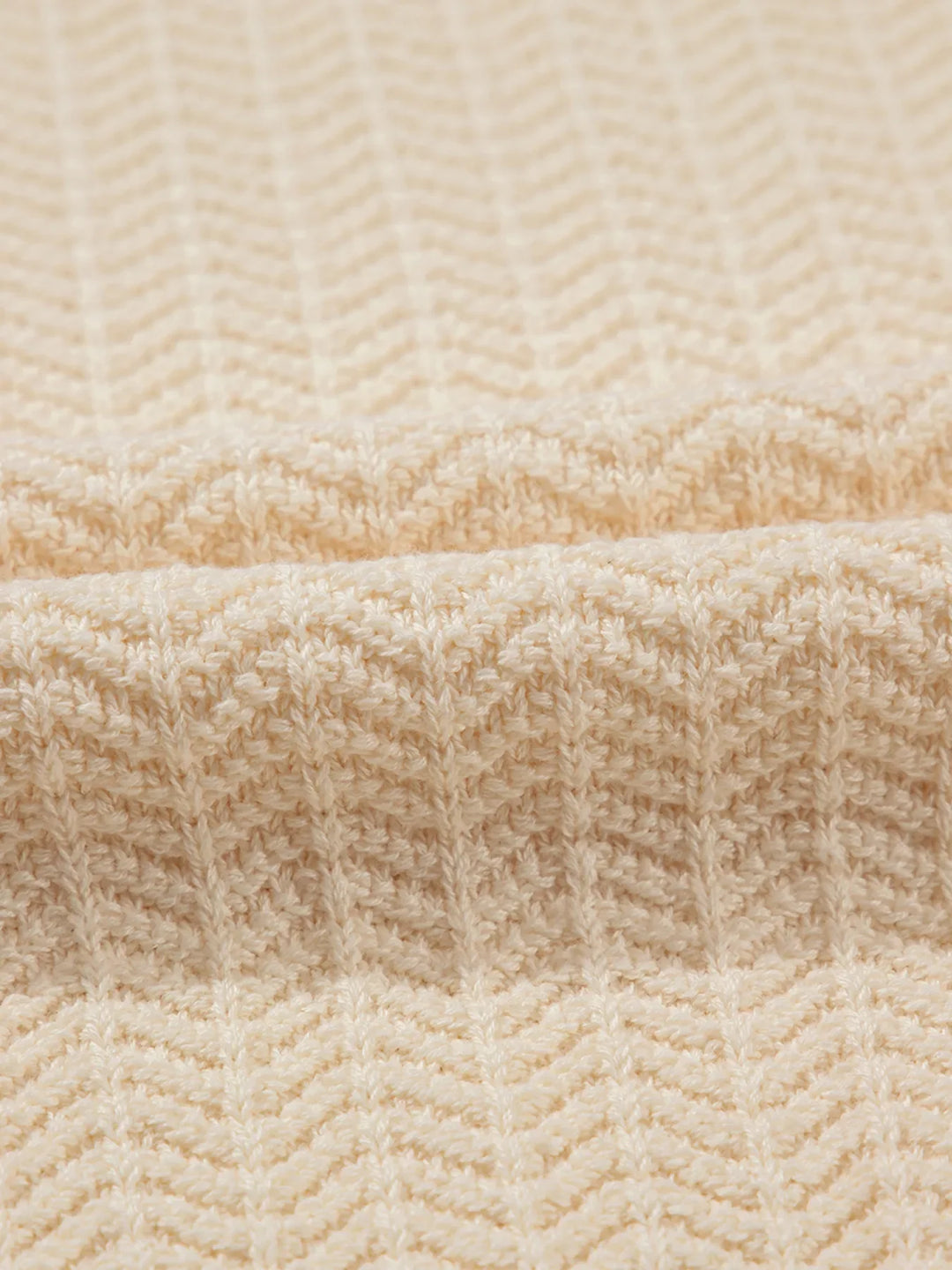 Contrast Trim Boxy Fit Sweater Vest