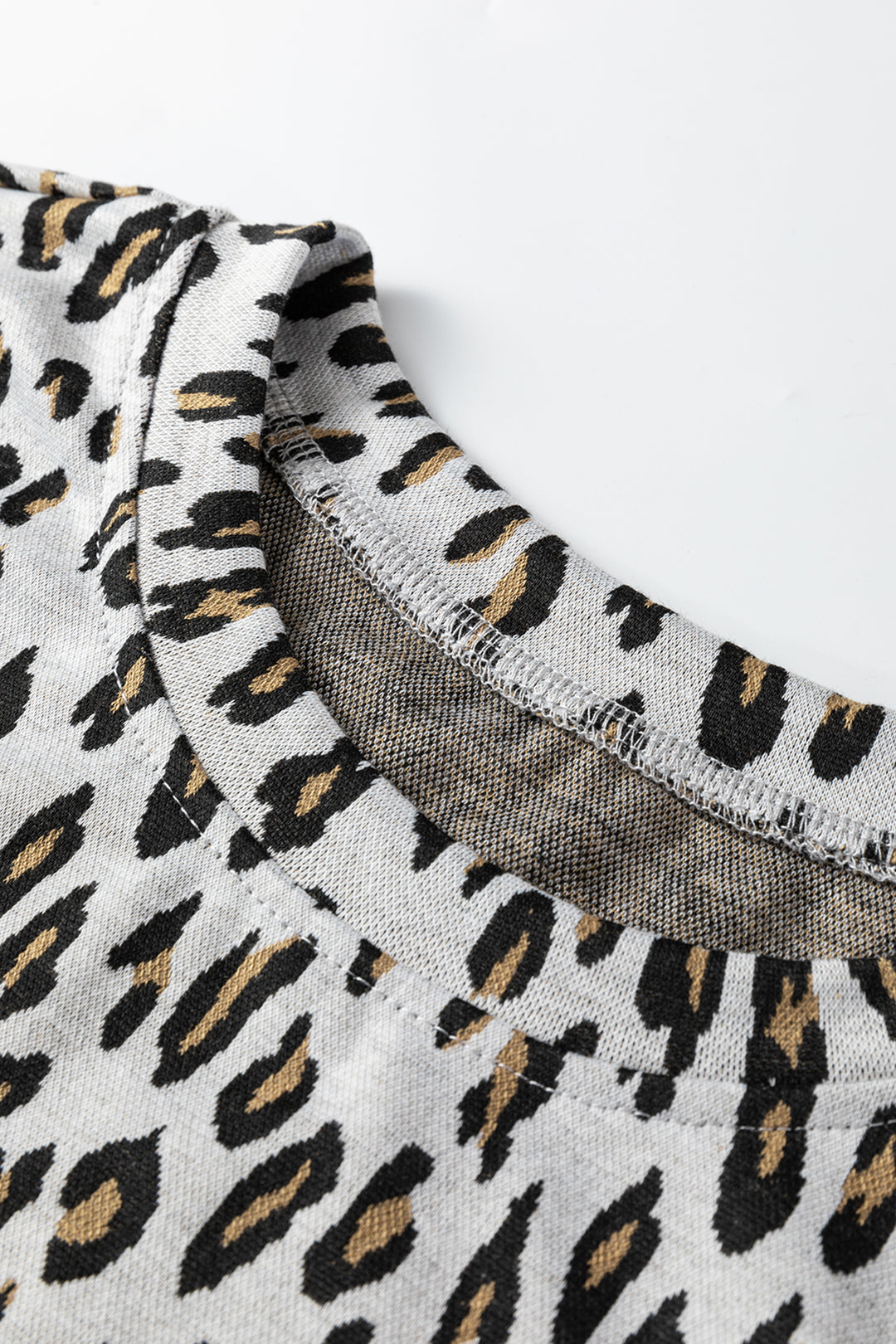 Beige Leopard Print Casual Tee and Pants 2pcs Outfit