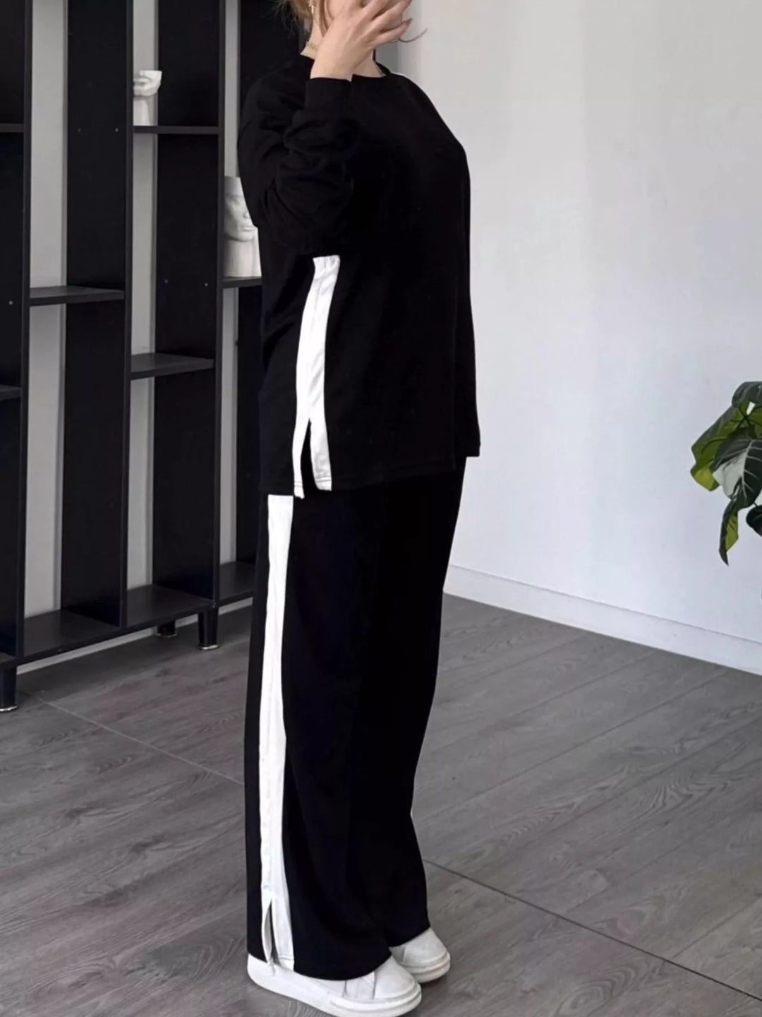 Full Size Contrast Round Neck Top and Pants Set Plus Size