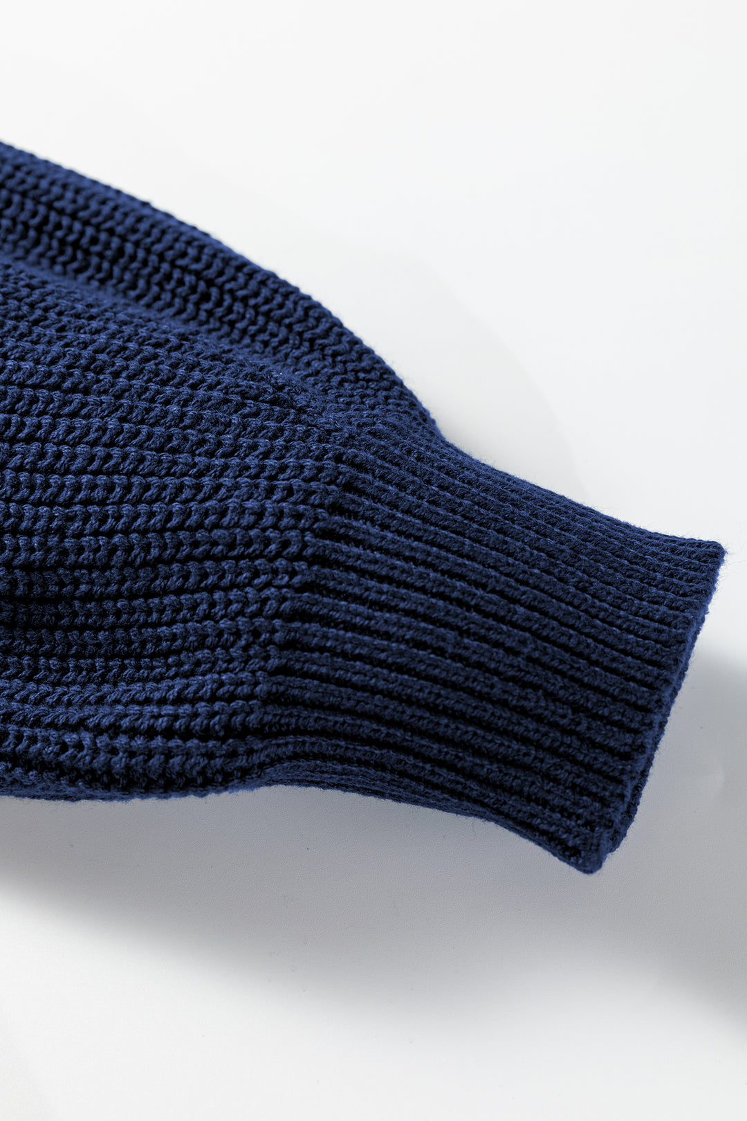 Dirty blue Solid Color Front Seam Drop Shoulder Loose Sweater