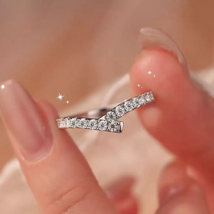 925 Sterling Silver Moissanite Geometric Ring