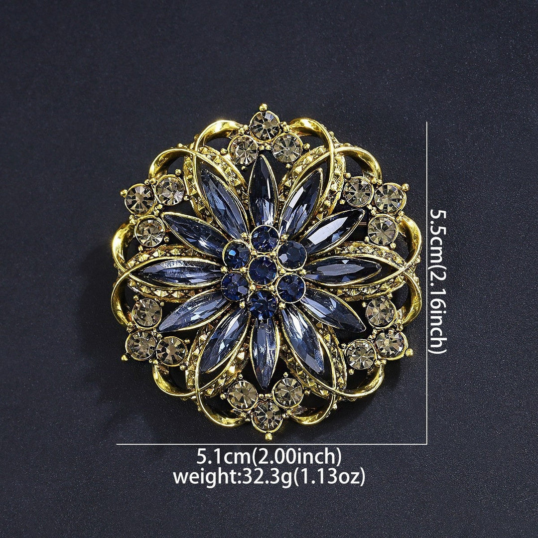 Luxurious Elegant Clothing Brooch For Men And Women