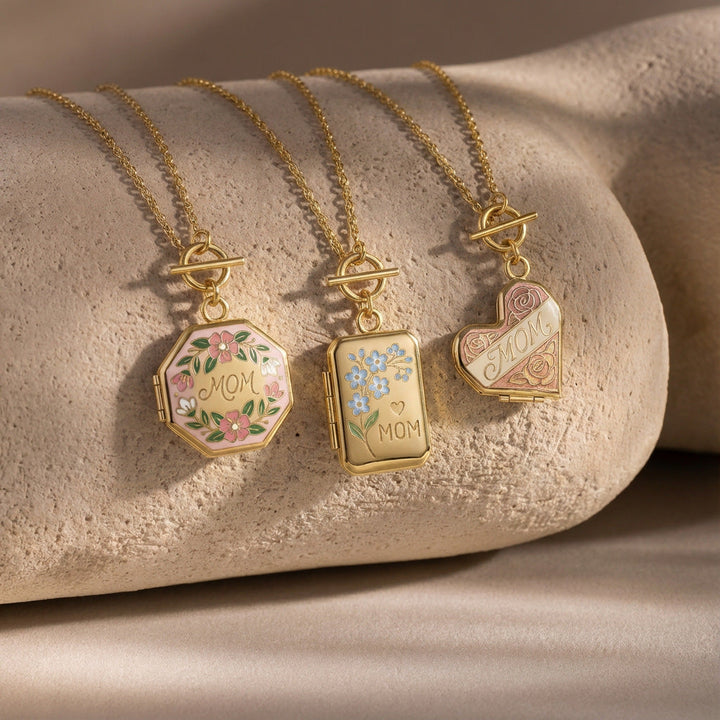 Heart-shaped Pendant Openable Necklace