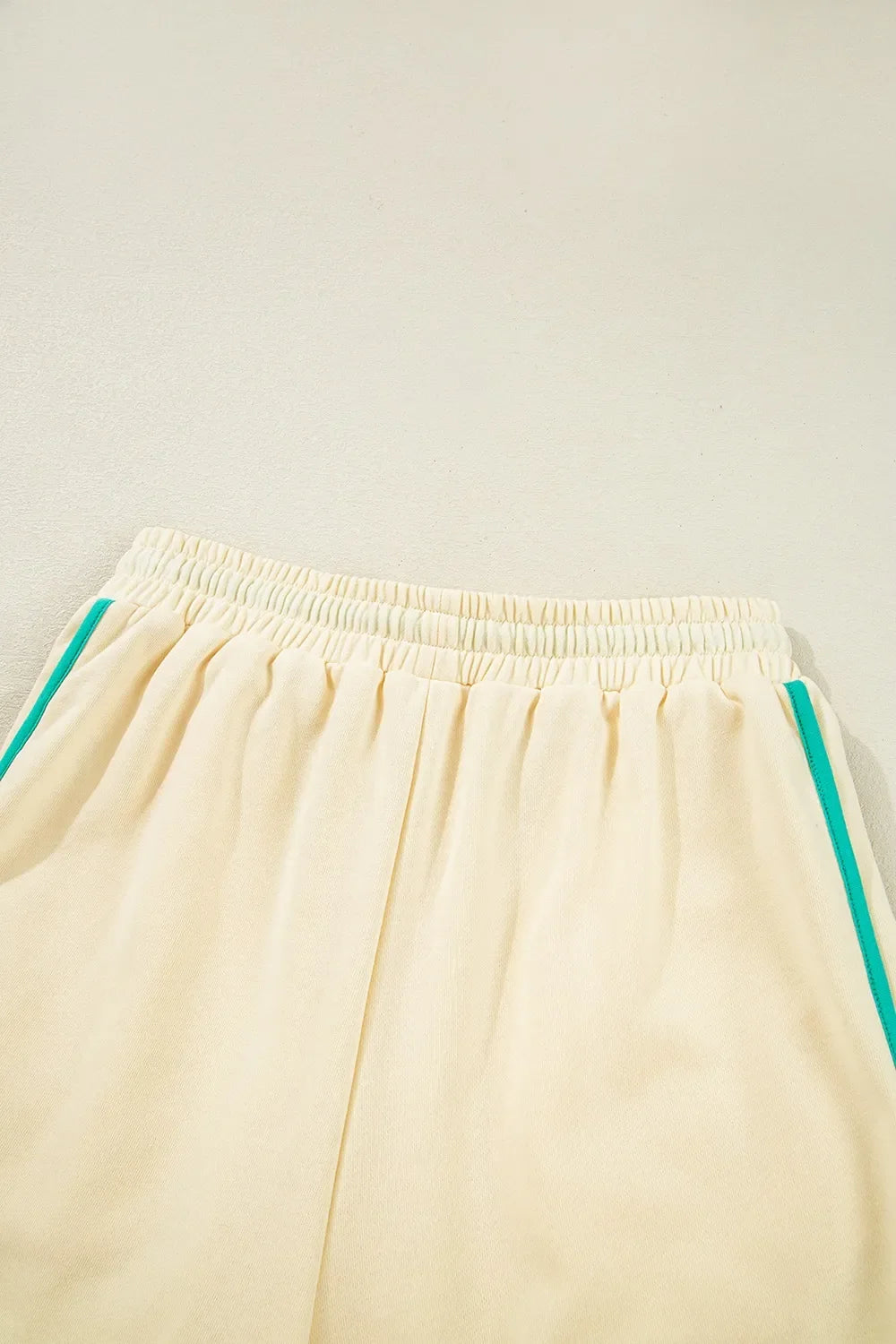 Contrast Round Neck Top and Shorts Set