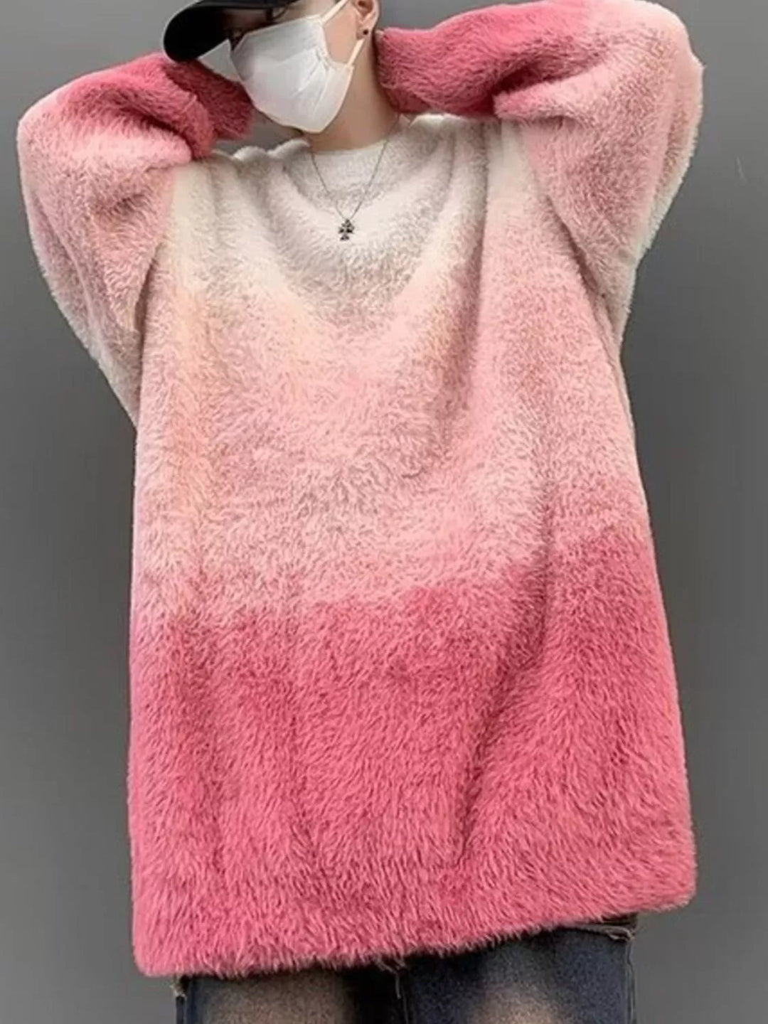 Men's Gradient Fuzzy Knit Pullover Sweater