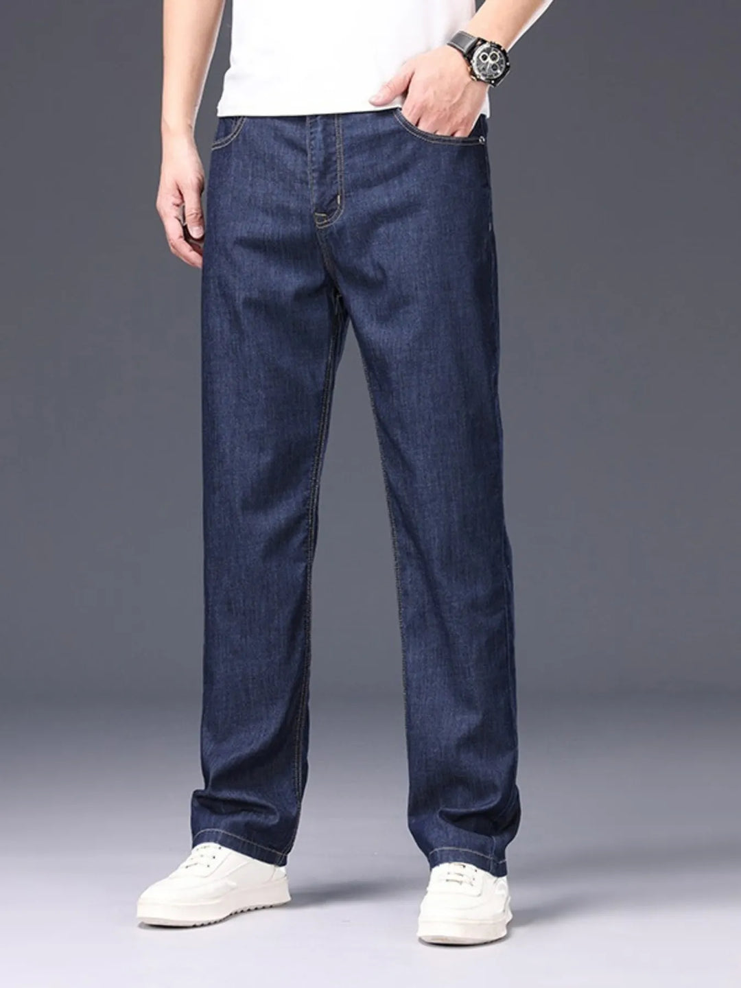 Men's Loose Fit Jeans with Pockets