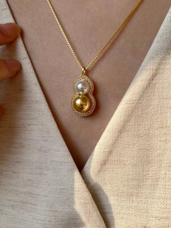 Gourd Pendant Necklace