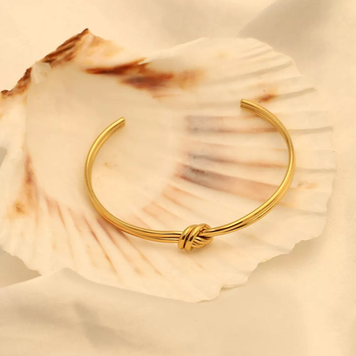 18K Gold-Plated Knot Open Bracelet