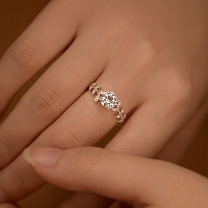 1 Carat Moissanite 925 Sterling Silver Leaf Ring