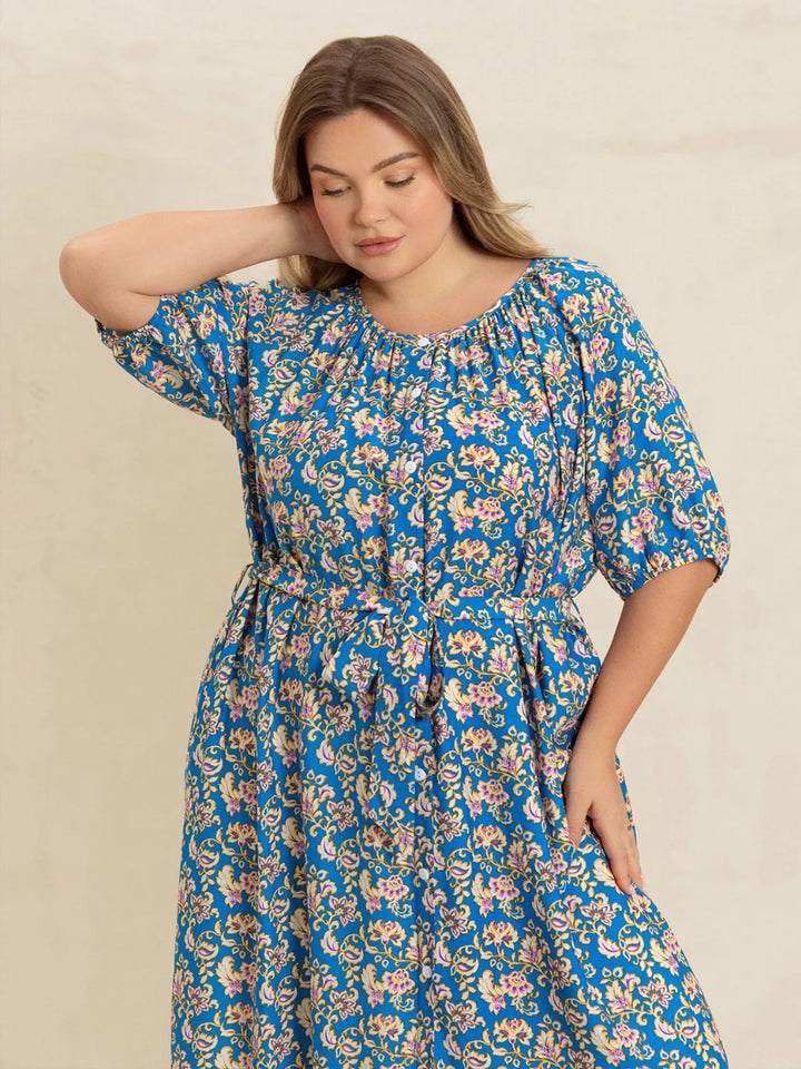 Plus Size Floral Print Maxi Dress with Side Slit