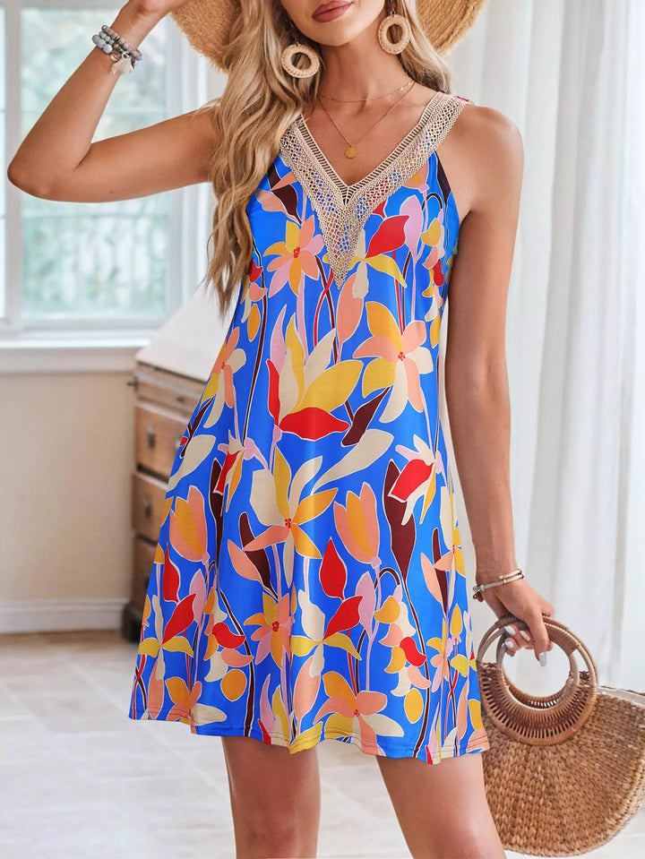Tropical Leaf Print V-Neck Sleeveless Dress