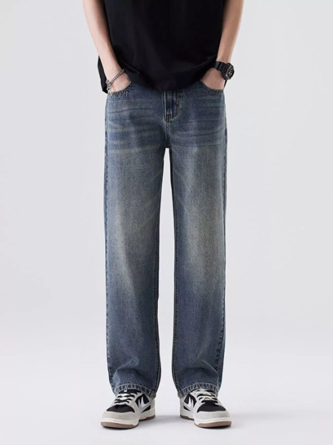 Men's Relaxed Fit Vintage Wash Jeans
