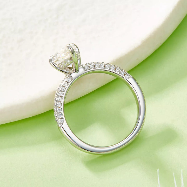 2 Carat Moissanite 925 Sterling Silver Ring