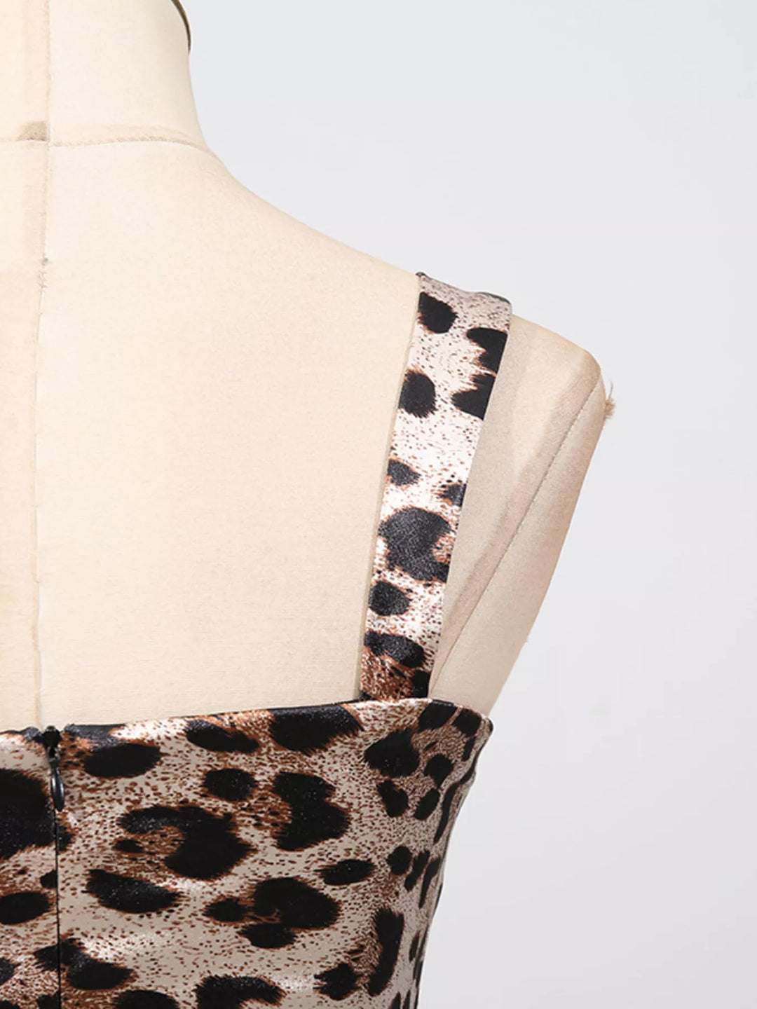 Leopard Print Bodycon Back Slit Midi Dress