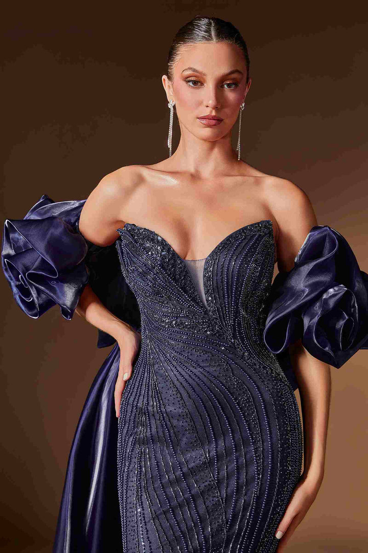 Ladivine CJ933 Plunging Sweetheart Beaded Fitted Mermaid Gown