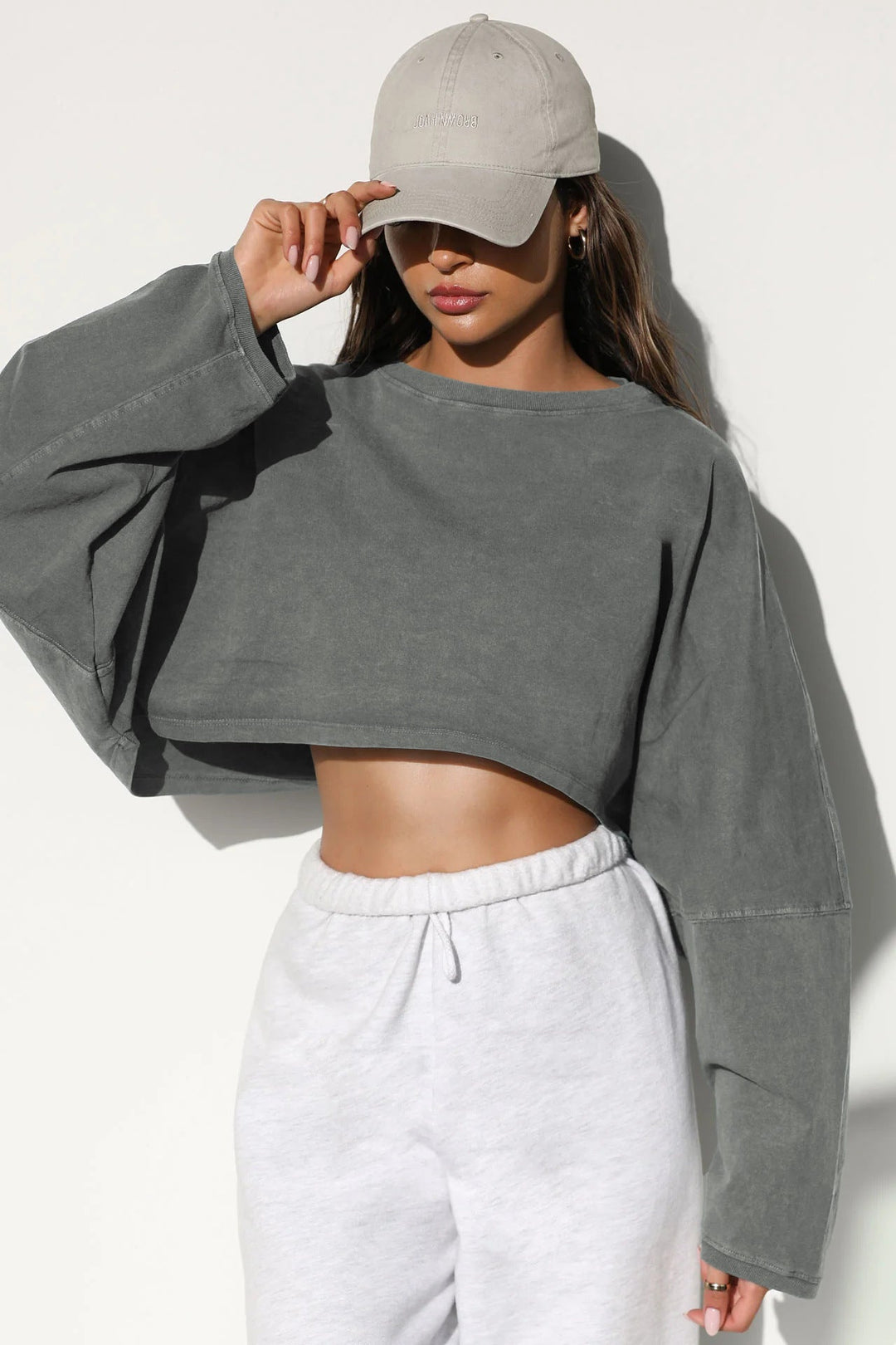Popular round Neck Sweatshirt Women Clothing Short Sports Bottoming Shirt T shirt Knitwear Long Sleeve Top