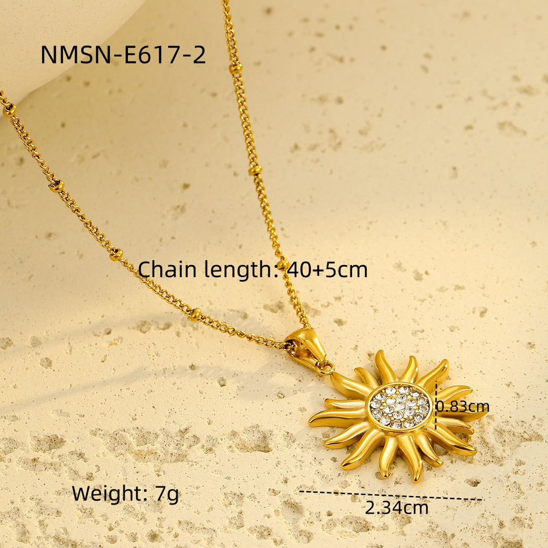 Light Luxury Necklace Fashionable Floral Clavicle Chain Small Fresh High Grade Embellished Necklace Necklace Women