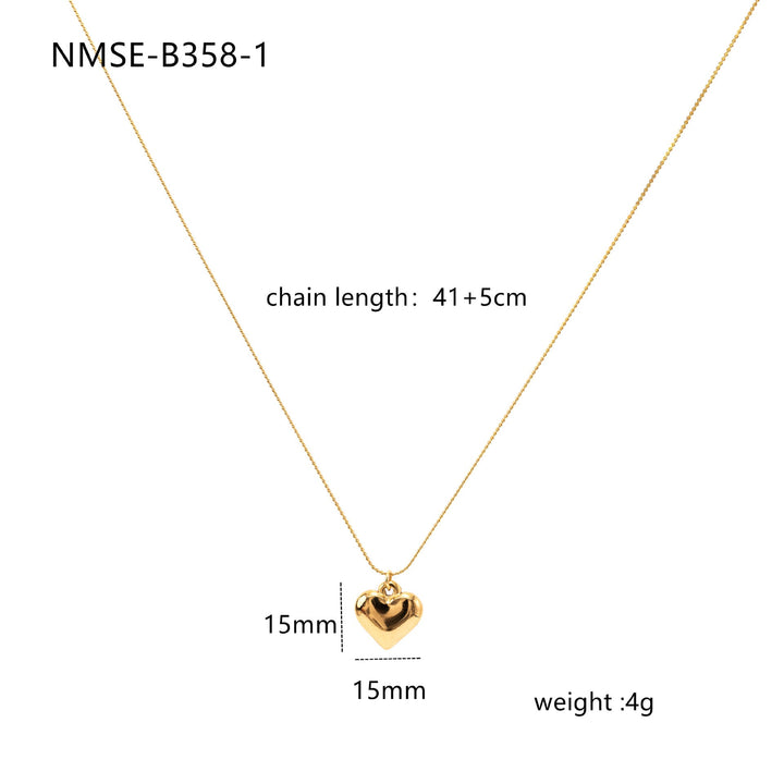 Three Dimensional Peach Heart Necklace Solid Love Heart Simplicity Dignified Embellished Clavicle Necklace Accessories