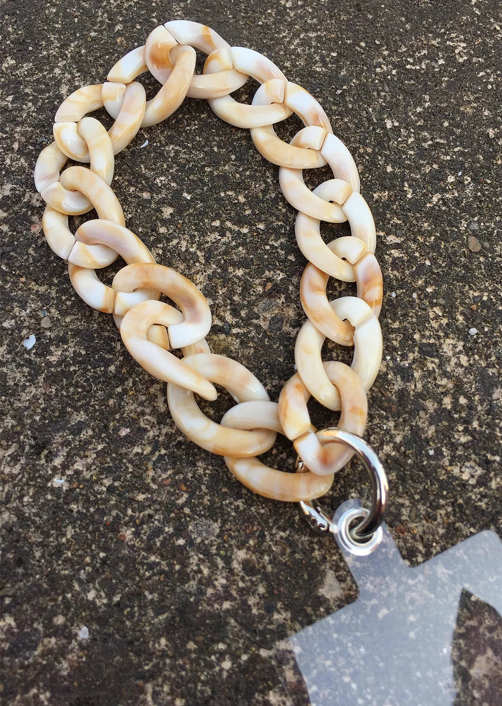 Phone Lanyard Rope Case Chain for Women Acrylic Portable Anti-lost Cell Phone Link Strap Hanging Cord Accessories Gift