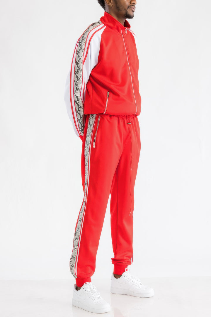 蛇紋條紋運動服