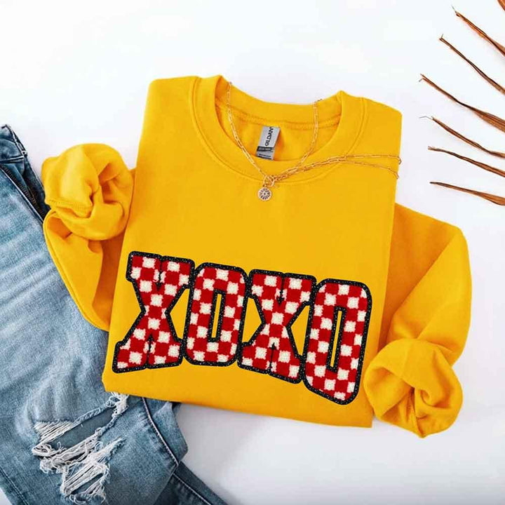XOXO Checkered Valentine Sweatshirt – Furry Style Printed Sweater