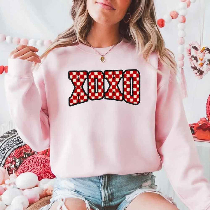 XOXO Checkered Valentine Sweatshirt – Furry Style Printed Sweater
