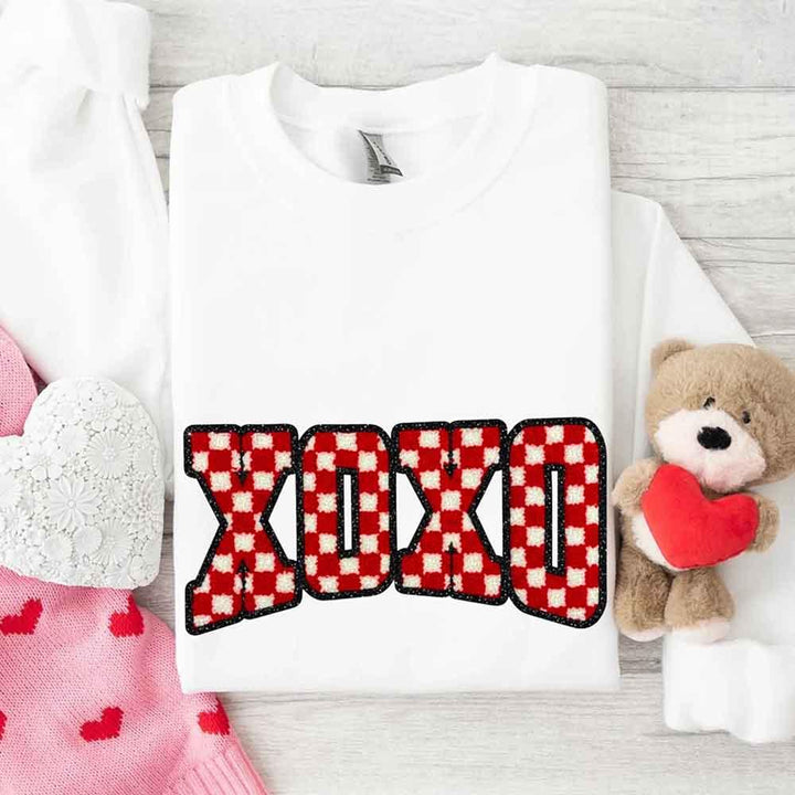XOXO Checkered Valentine Sweatshirt – Furry Style Printed Sweater