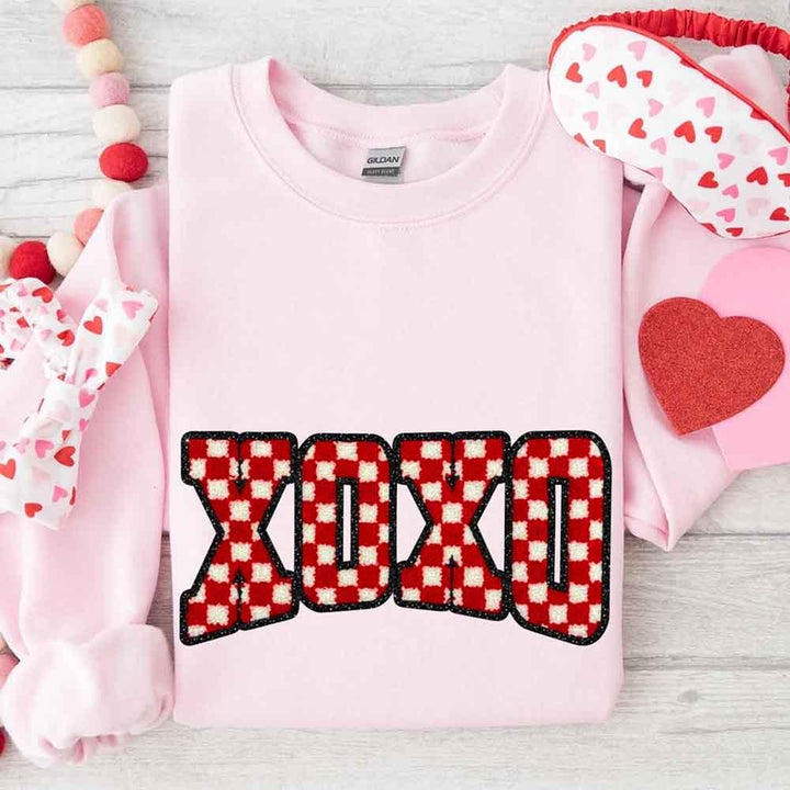 XOXO Checkered Valentine Sweatshirt – Furry Style Printed Sweater