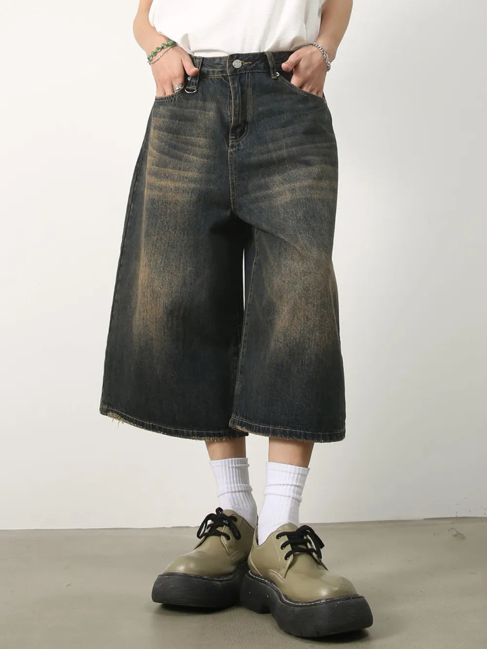 Men's Wide Leg Denim Shorts