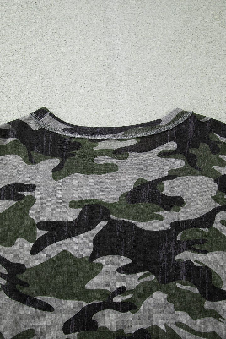 Green Retro Camouflage Print Exposed Seam Patchwork Drop Shoulder Sweatshirt