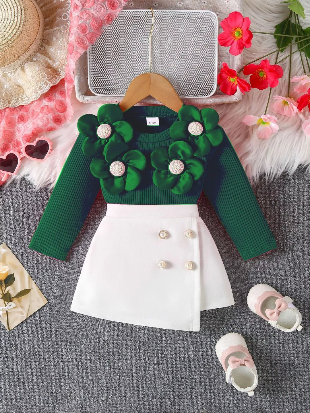 Children's Floral Applique Ribbed Top & Button Decor Skirt Set