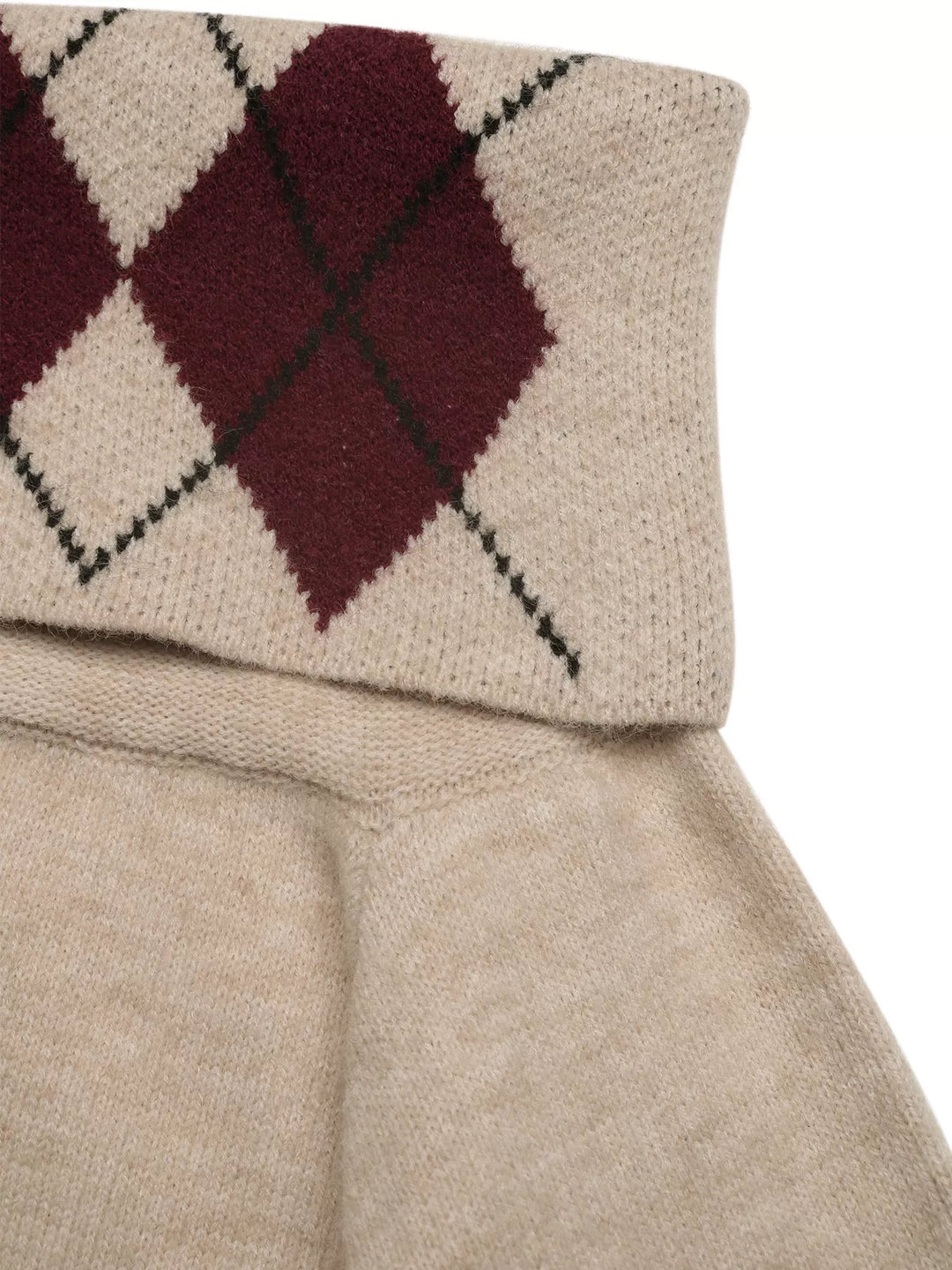 Off-Shoulder Argyle Pattern Sweater