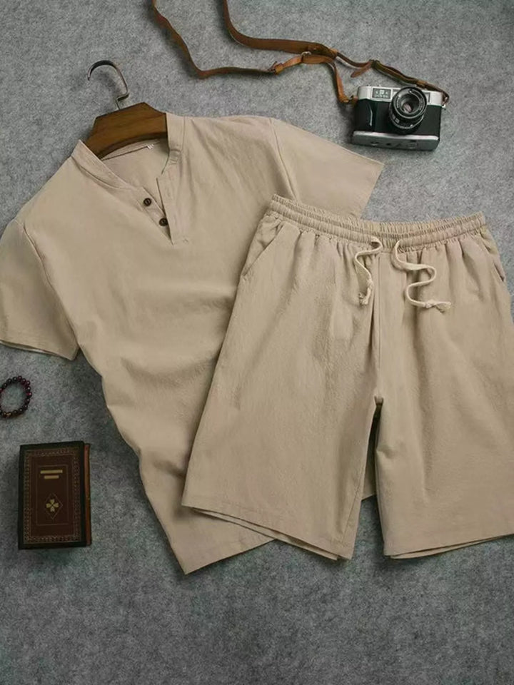 Men's Plus Size Short Sleeve Top and Shorts Set