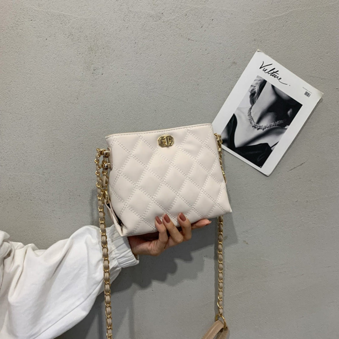 Quilted Chain Strap Crossbody Bag