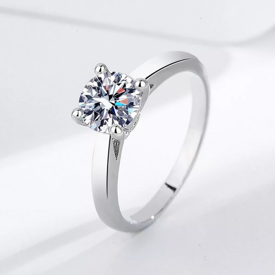 1 Carat Moissanite 925 Sterling Silver Ring
