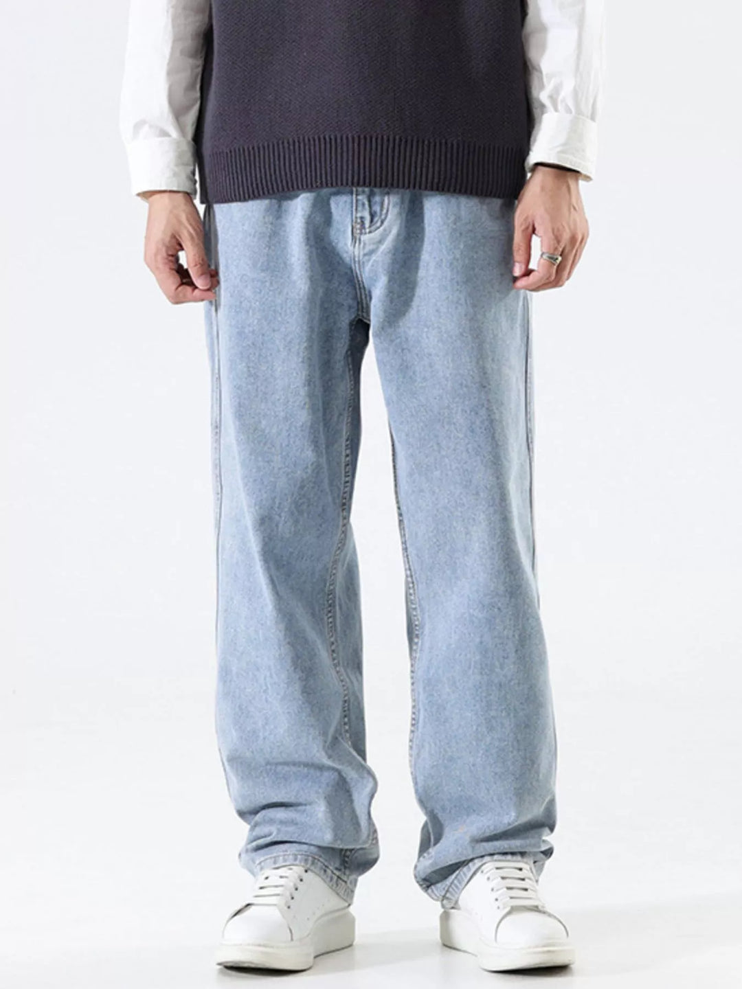 Men's Relaxed Fit Wide Leg Jeans