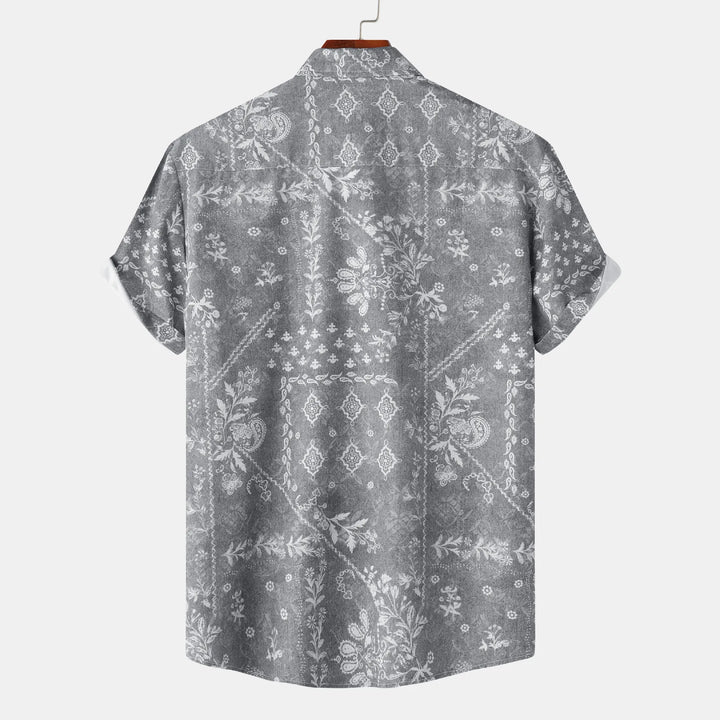 Men's Printed Short Sleeve Button-Up Shirt