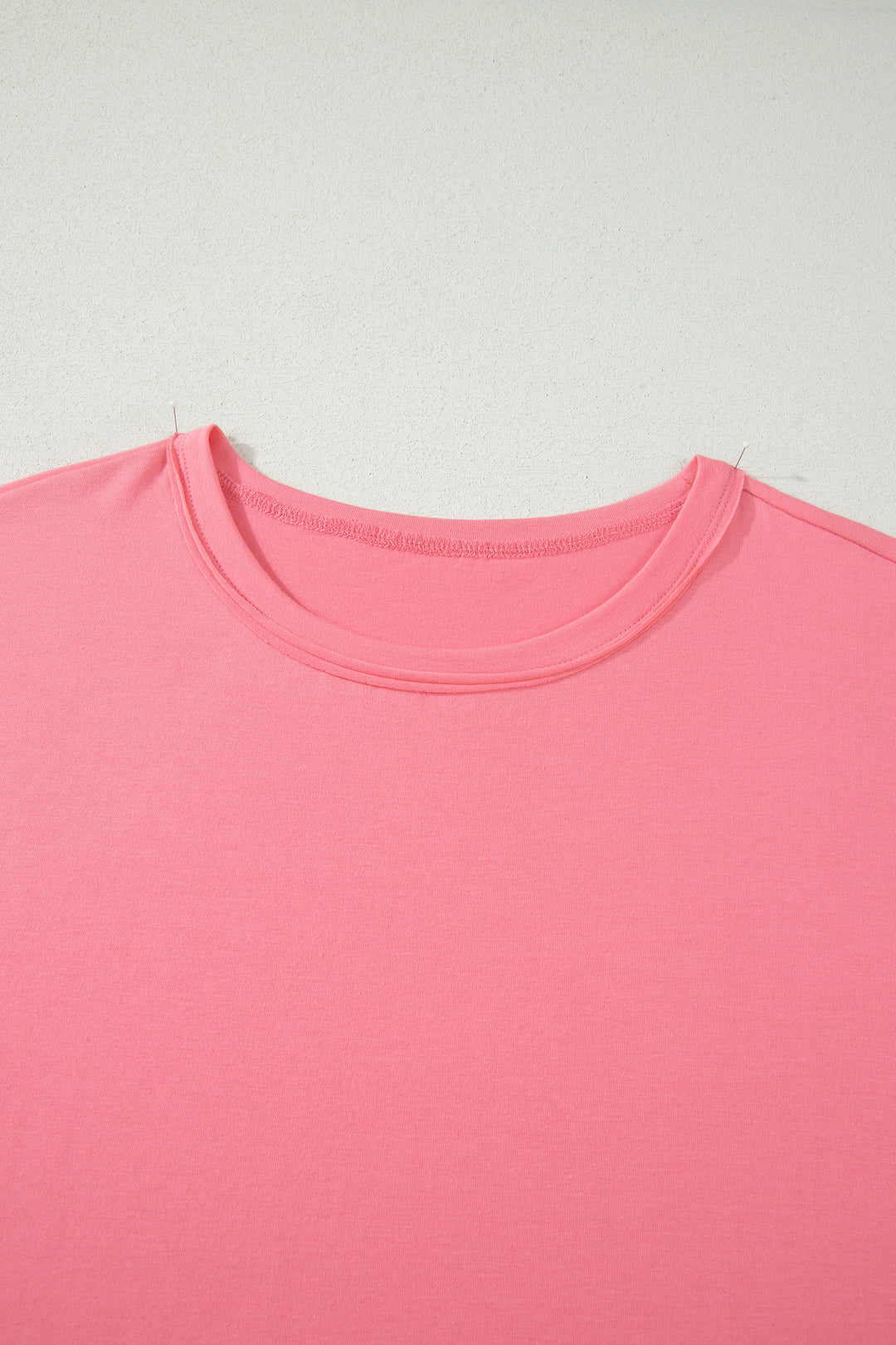 Peach Blossom Solid Color Raw Seam Detail Ruffle Hem Plus Size T Shirt