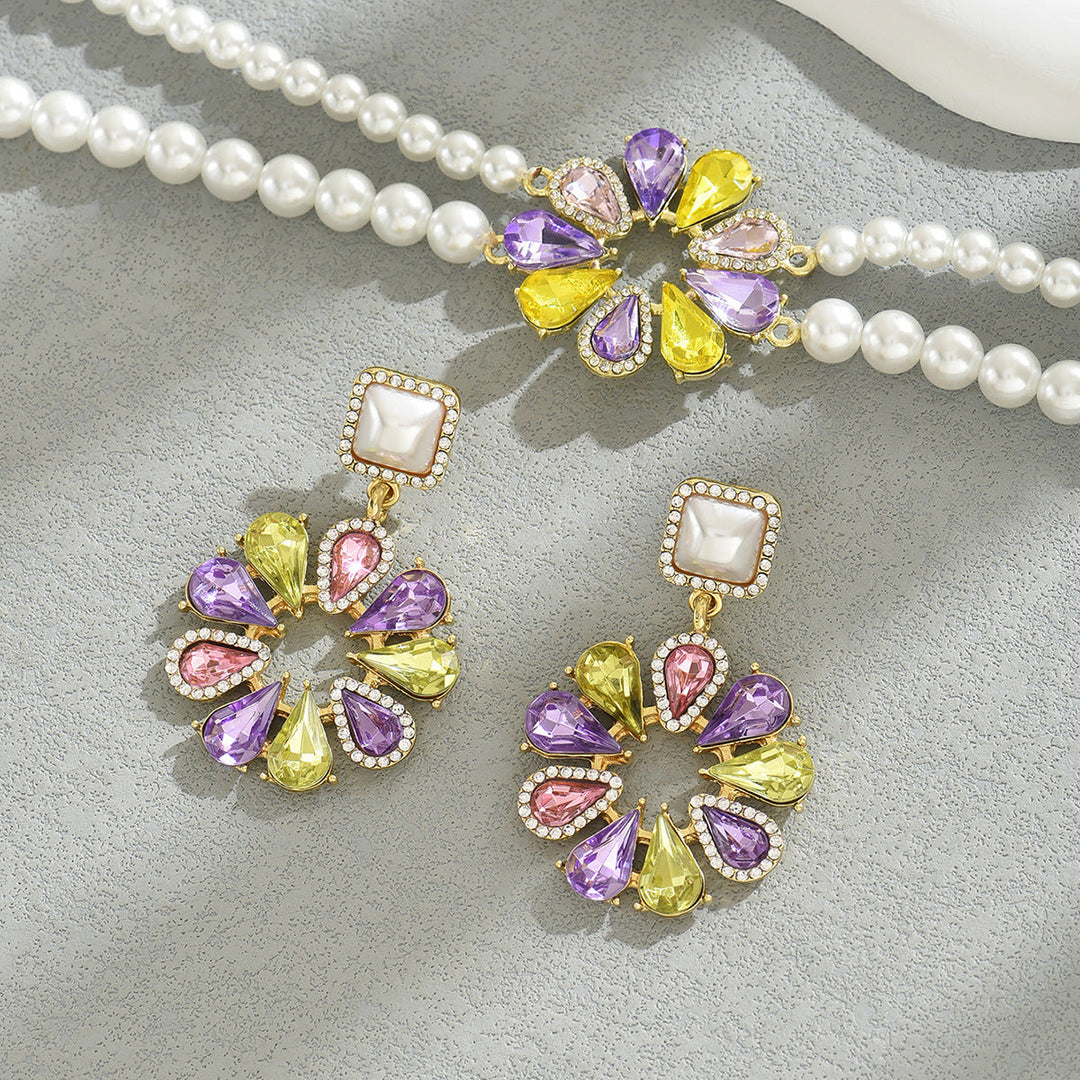 Cross-border Vintage Commute Style Women Jewelry Set, Floral Design Versatile Niche Premium Texture Beaded Matching Necklace & Earrings
