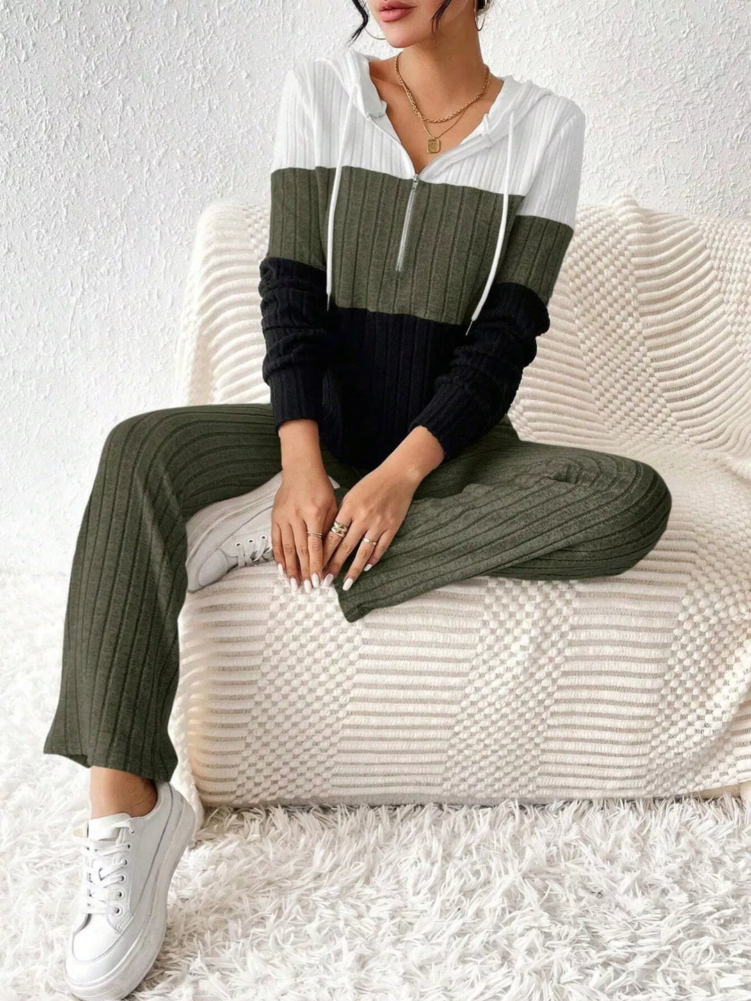 Color Block Half Zip Hooded Top and Pants Set