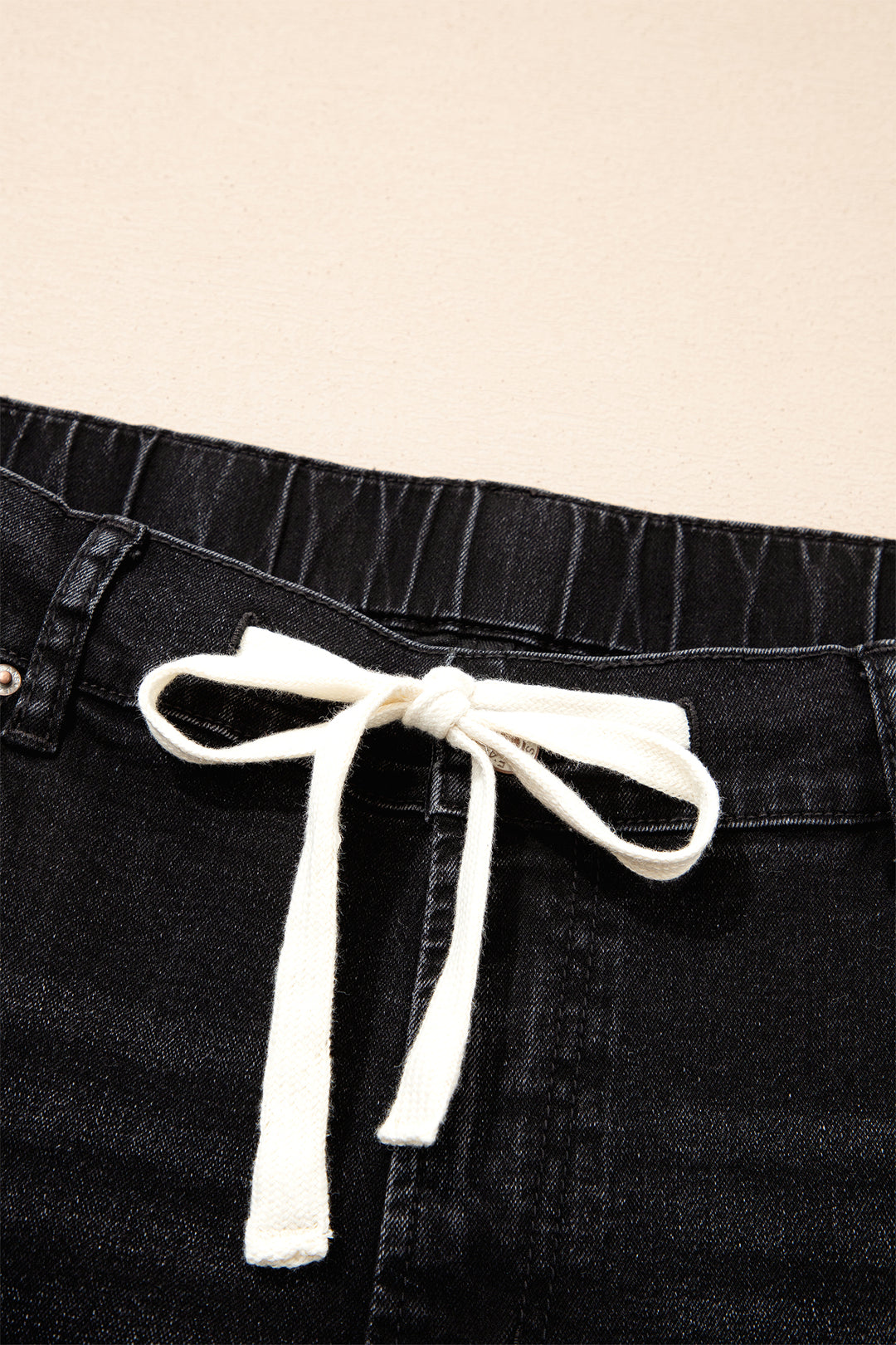 Black Acid Wash Contrast Lace-up Plus Size Jeans