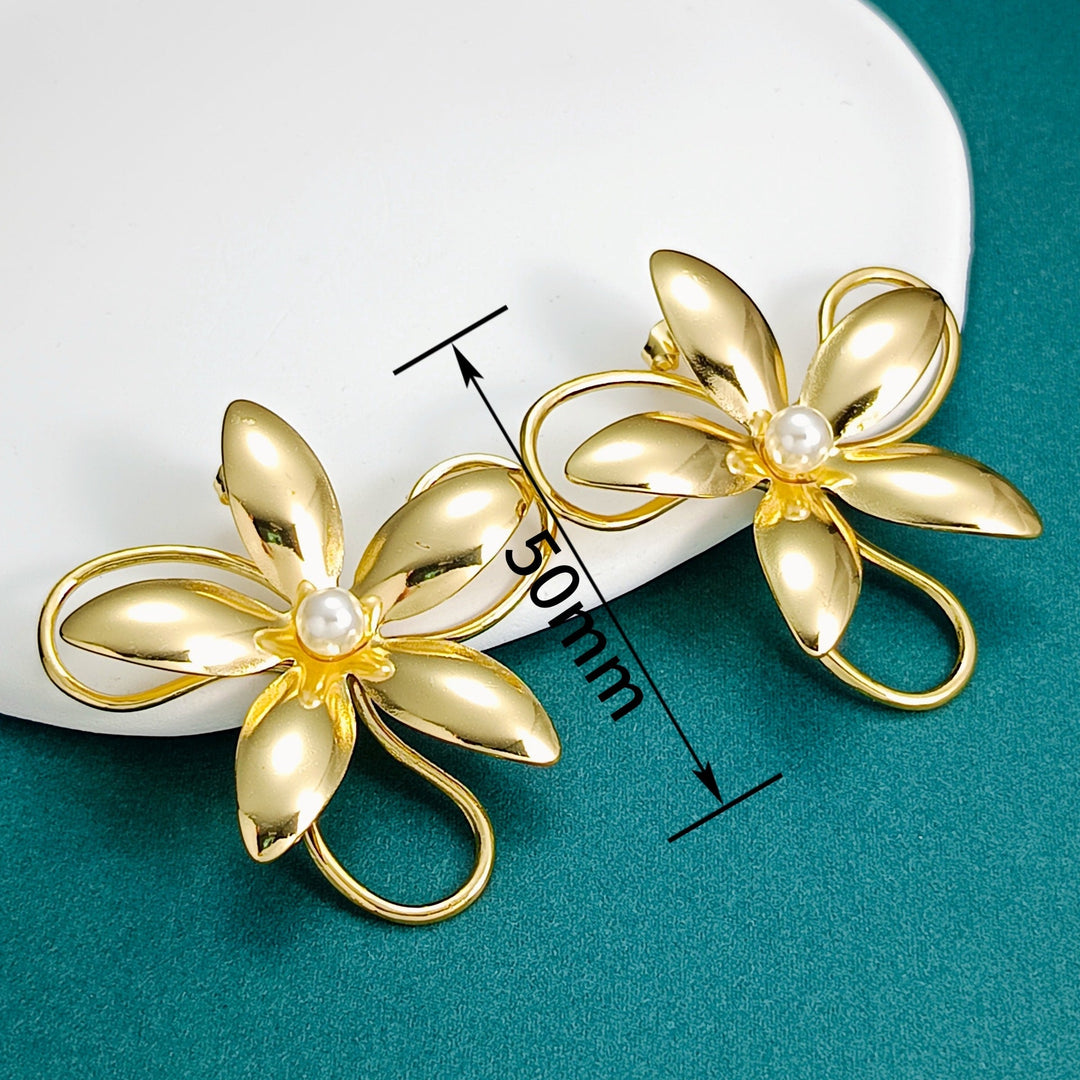 Double-layer Flower Stainless Steel Earrings Light Luxury With A Premium Feel