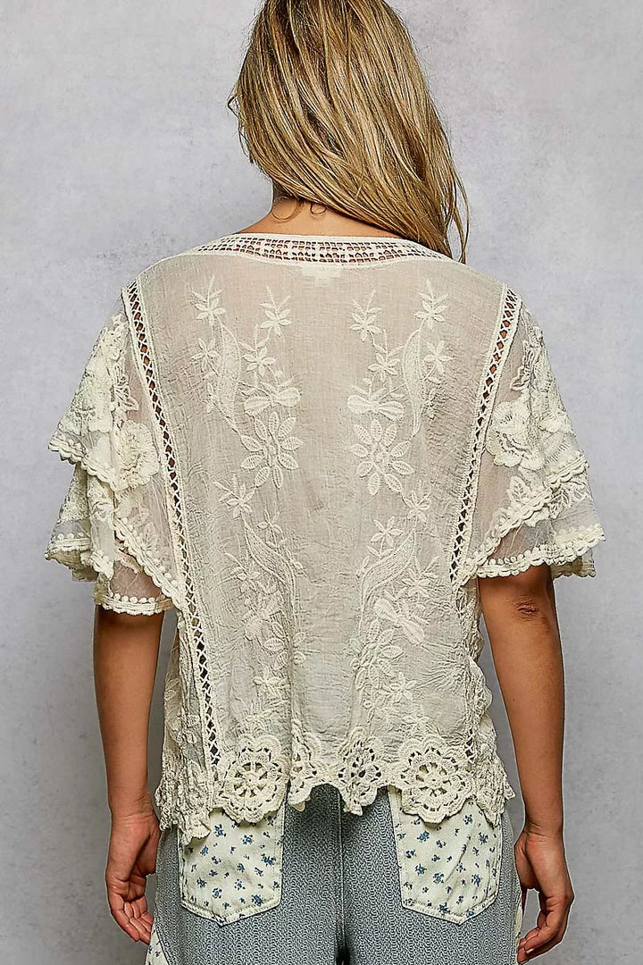 POL Floral Crochet V-Neck Short Sleeve Blouse with Scalloped Hem