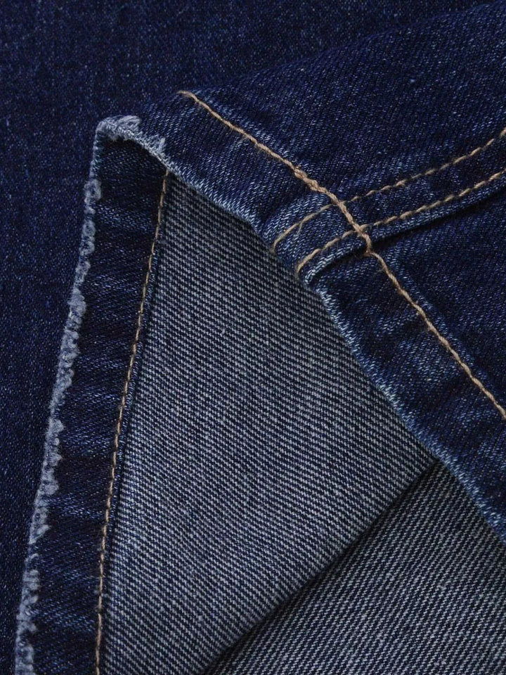 Distressed Loose Fit Jeans
