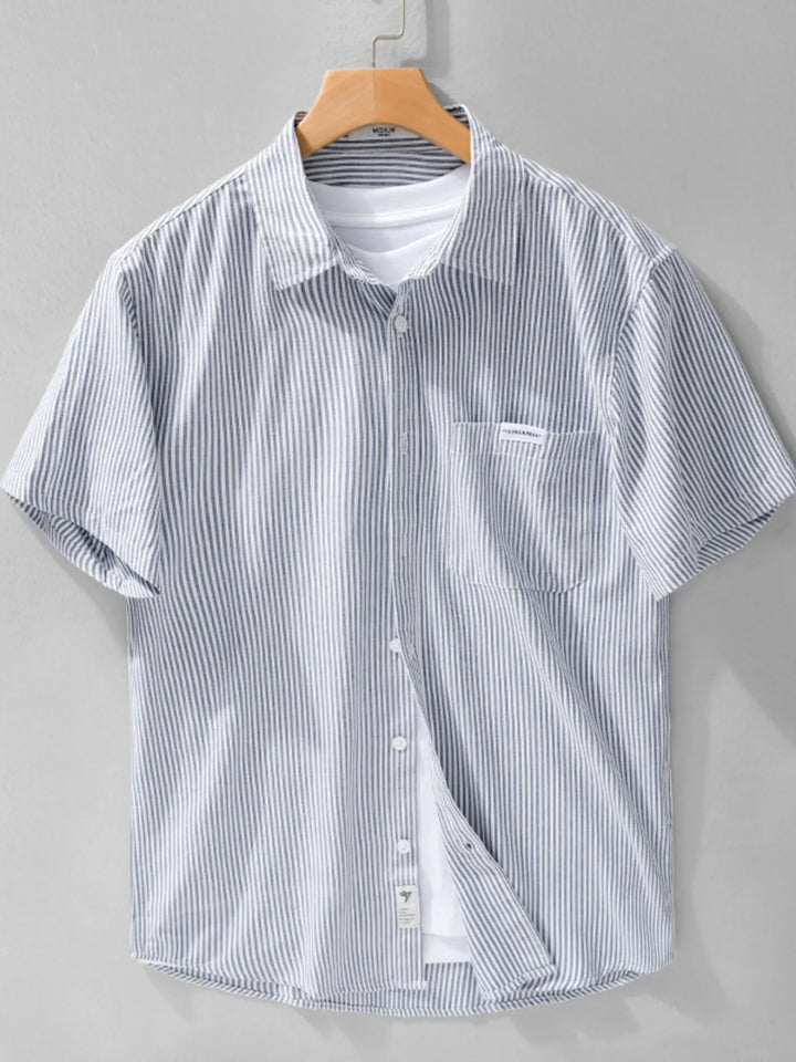 Men's Plus Size Short Sleeve Button-Up Shirt