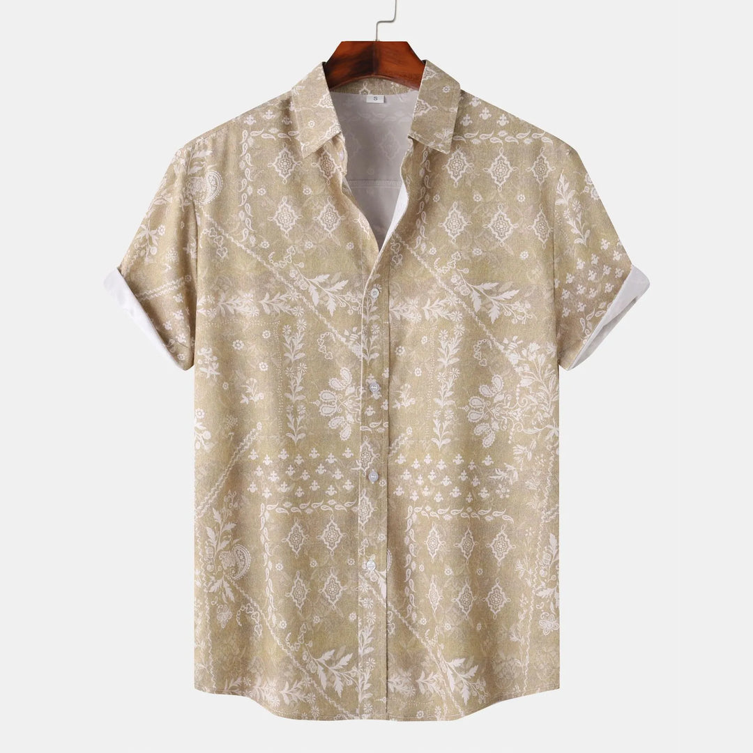 Men's Printed Short Sleeve Button-Up Shirt