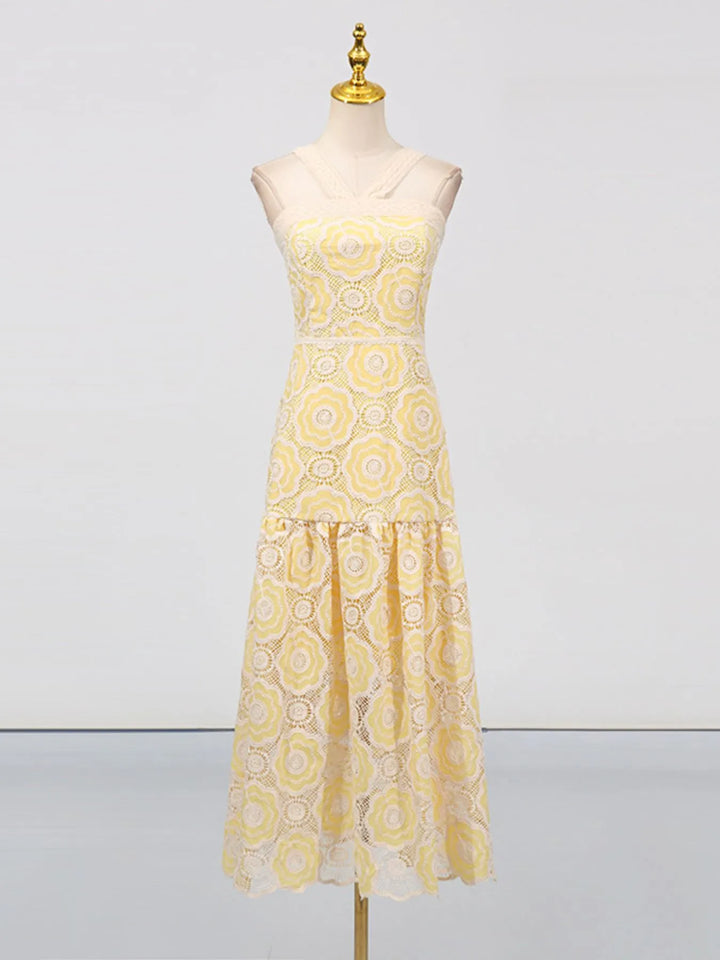 Lace Sleeveless Tiered Midi Dress