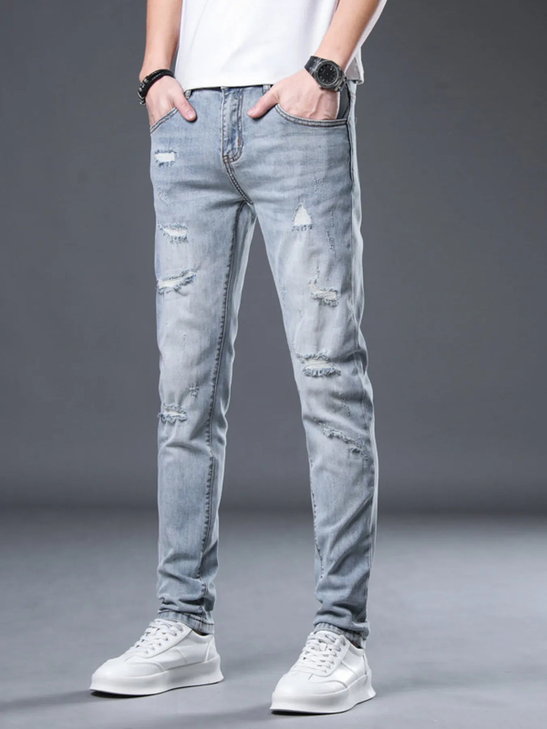 Men's Distressed Slim Fit Jeans