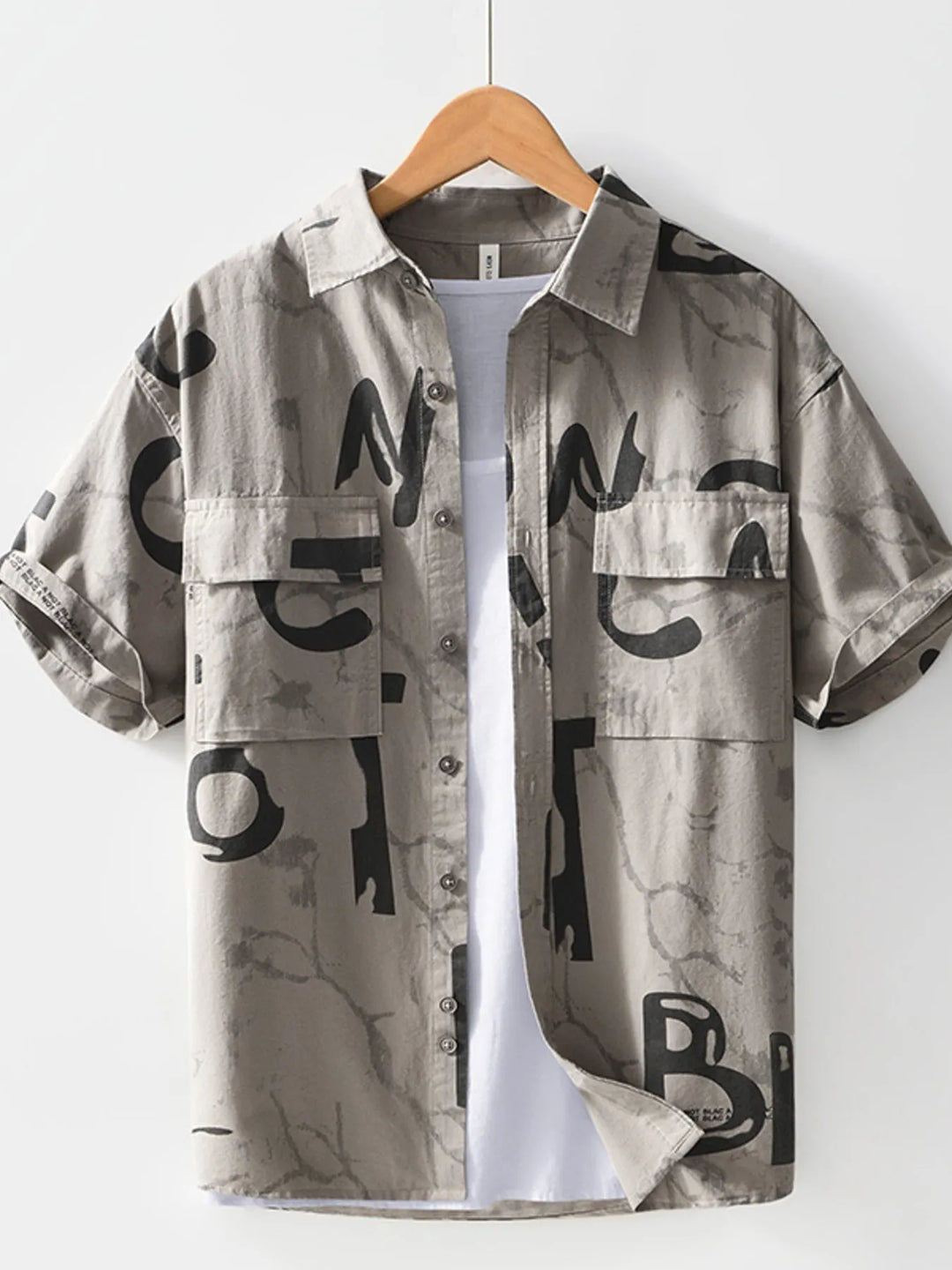Men's Printed Button Up Short Sleeve Shirt